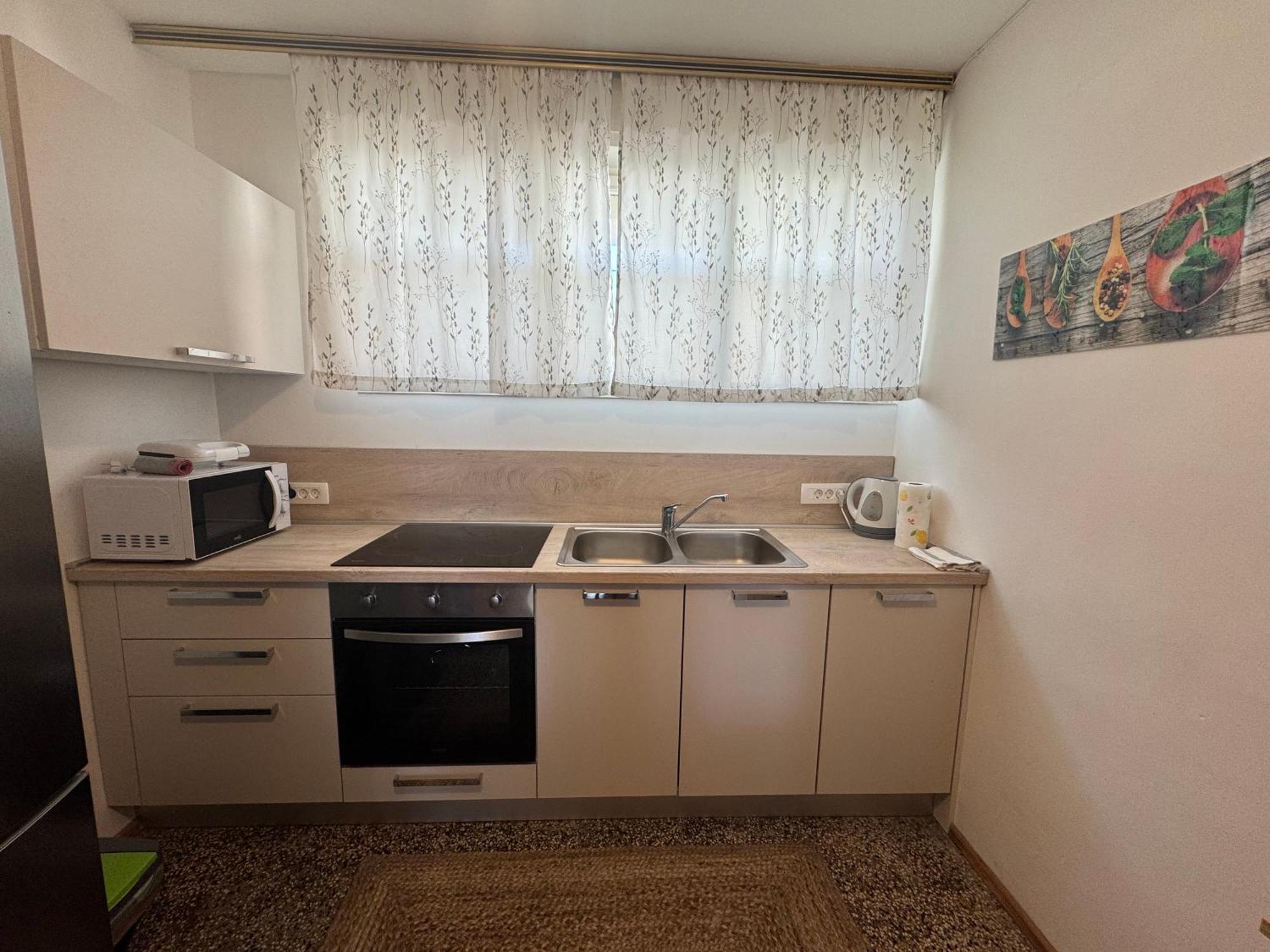 Apartment Omiska Split Eksteriør billede